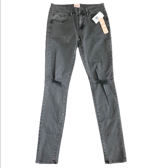 Gianni Bini NWT distressed knees skinny jeans size 5 - Picture 1 of 5